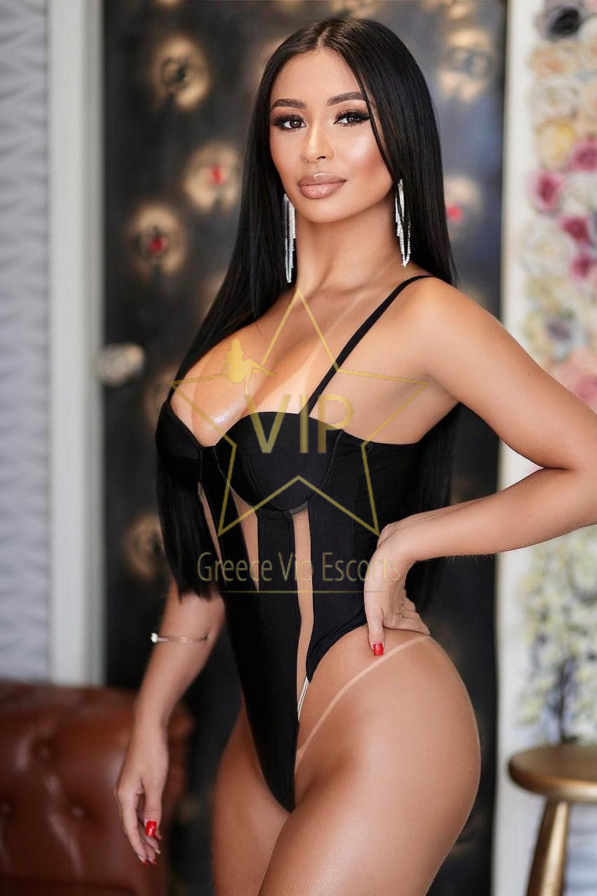 ESCORTS-ATHENS-GIRL-TORI-BRUNETTE-ESCORTS-09