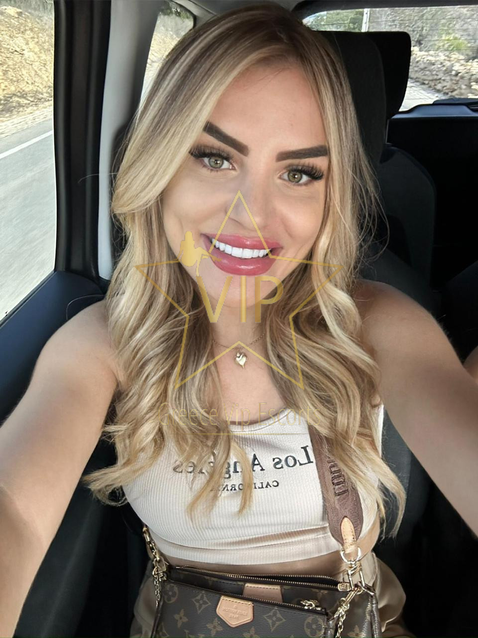 ESCORT-ATHENS-ANGELA-BLONDE-SEXY-GIRLS-ATHENS-4