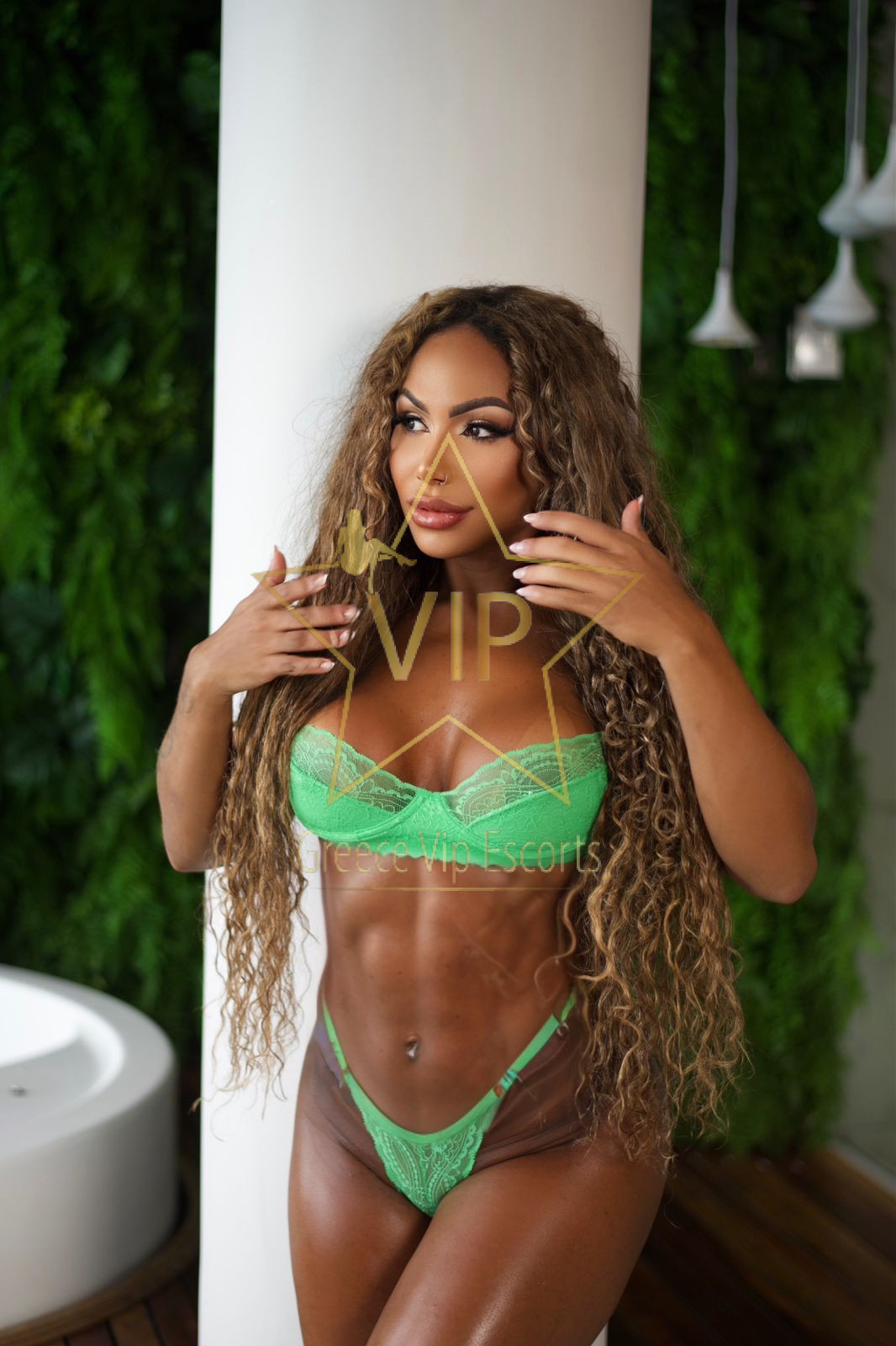 ESCORT-ATHENS-MORENA-SEXY-BODY-ESCORTS-GREECE-1