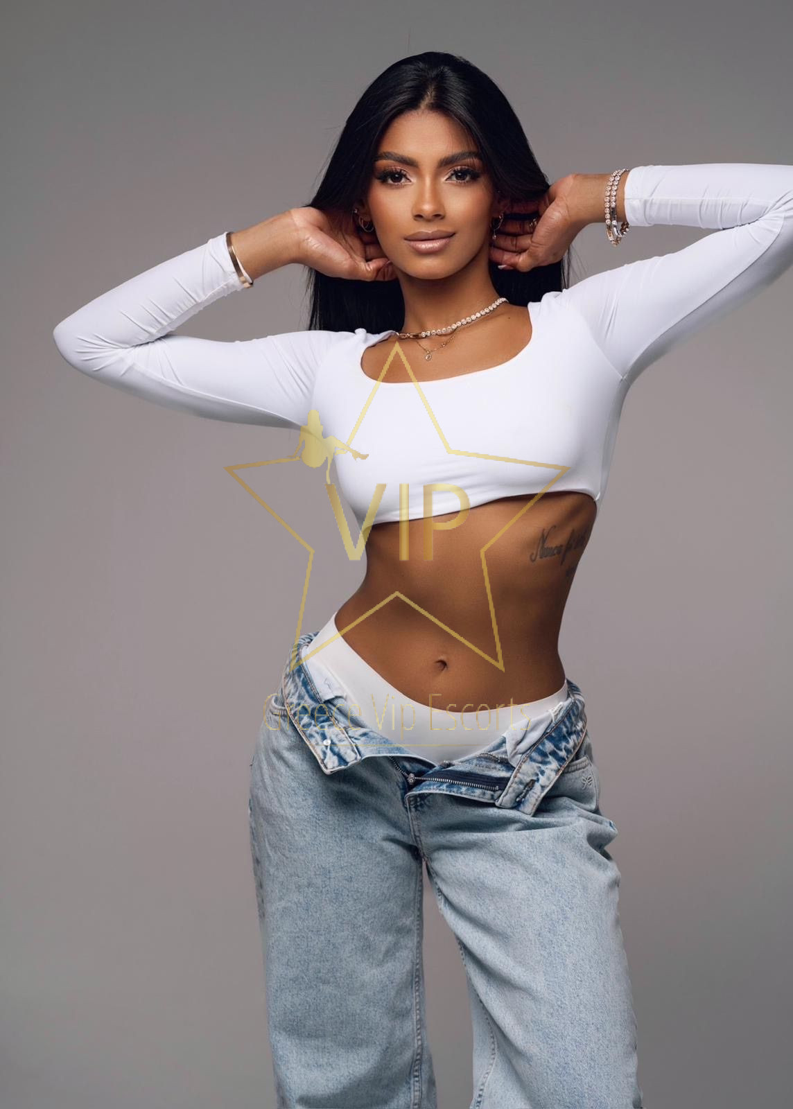 ESCORT-ATHENS-EMMA-SEXY-BRUNETTE-GIRL-ESCORTS-5