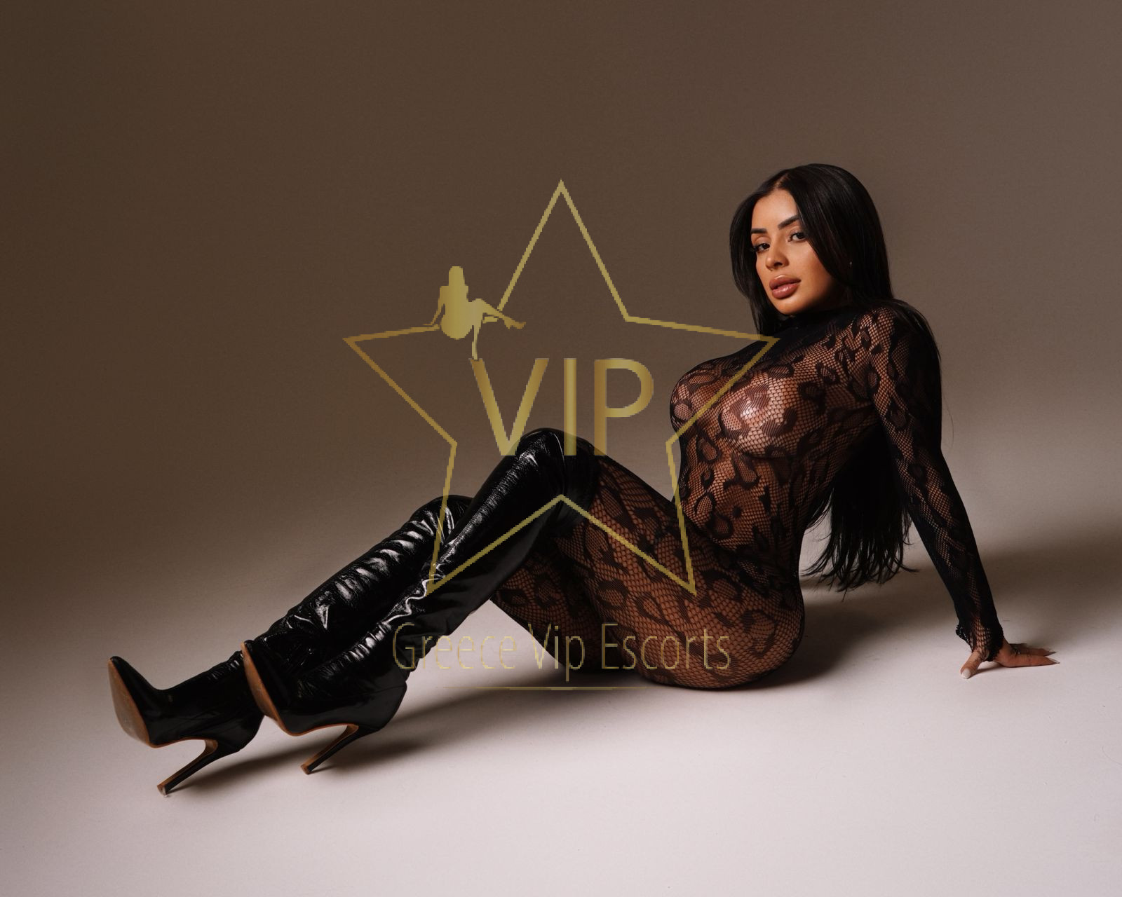 ATHENS-ESCORTS-ANGELINA-SEXY-GLAMOUR-ESCORT-16