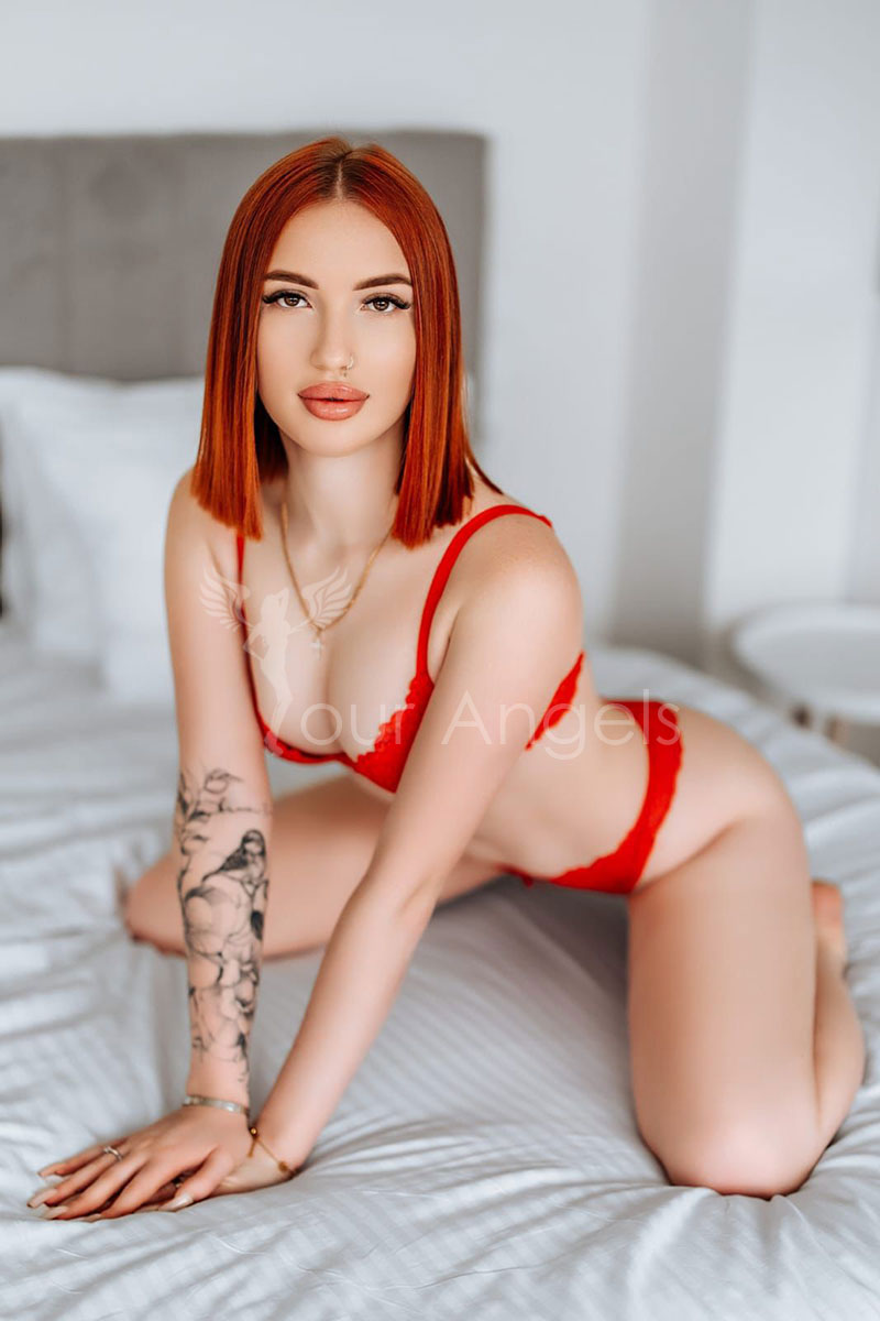 Kiara2602-(2)